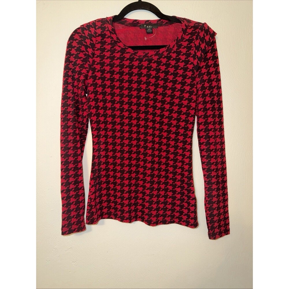 XXI Forever 21 red argyle Top Size S